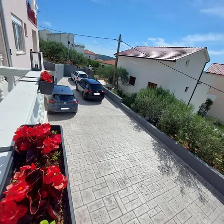 Apartments Gracia & Toni Trogir Exterior photo